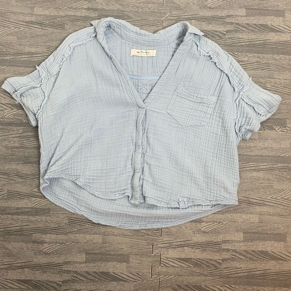 We The Free “Full of Light” Cropped Misty Blue Short Sleeve Textured Top - Picture 6 of 15